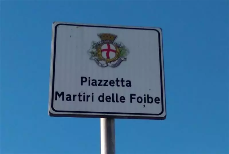 piazzetta Foibe