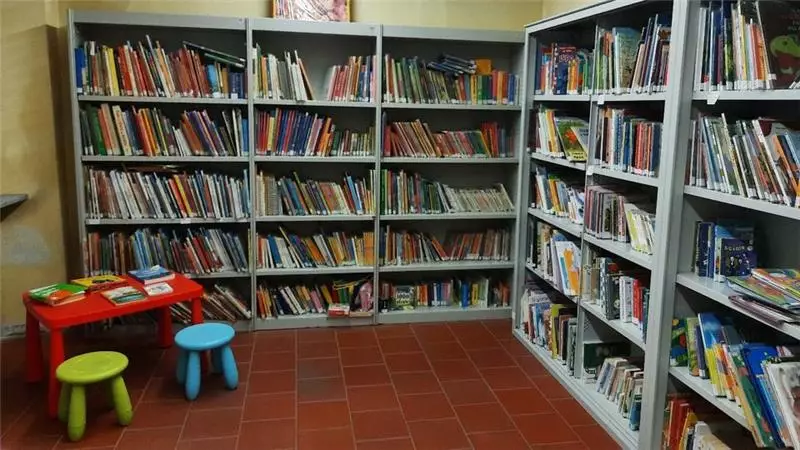 biblioteca