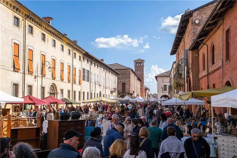 antiquariato mercato